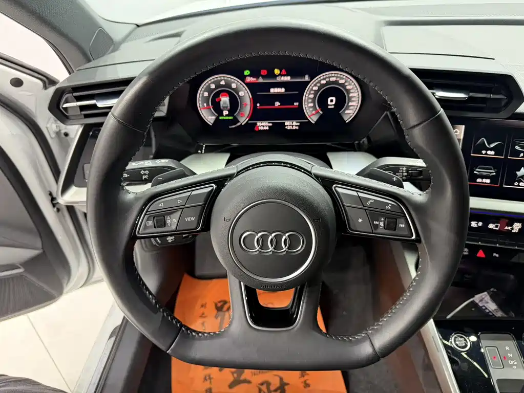 Audi A3 2022 — фото 12