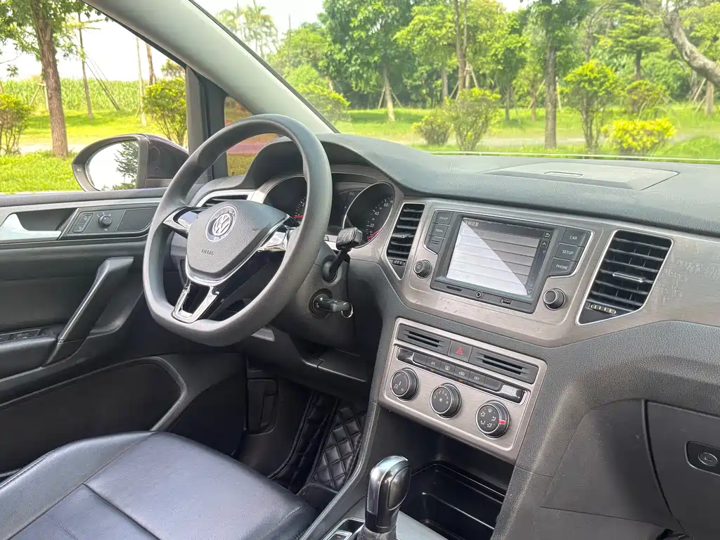 Volkswagen Golf Jialu 2017 — фото 15