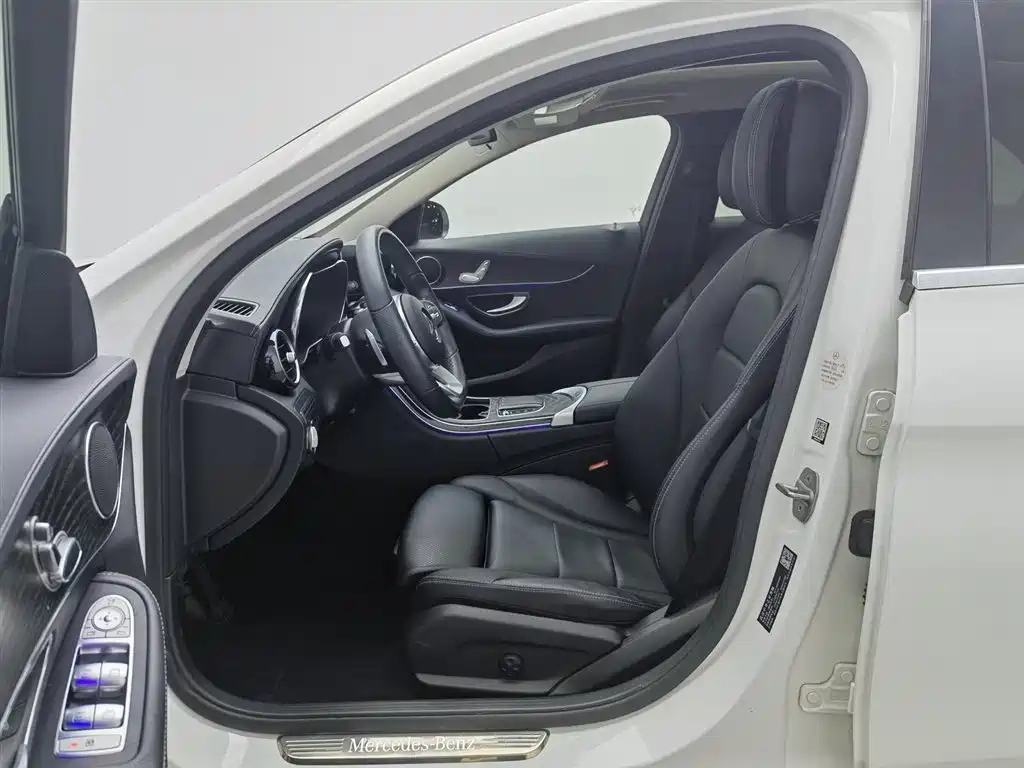 Mercedes-Benz C-Class 2021 — фото 10