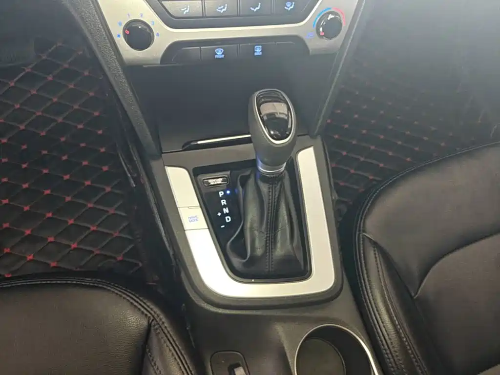 Hyundai Celesta 2017 — фото 14