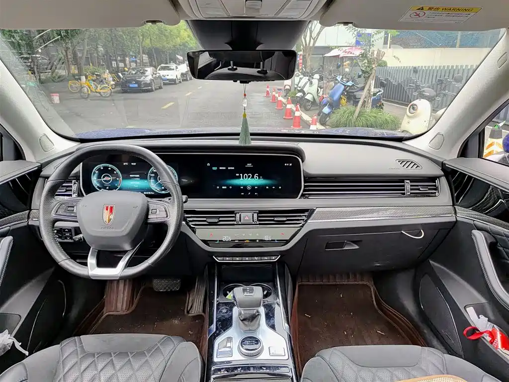 Hongqi HS5 2020 — фото 10