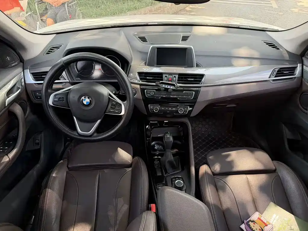 BMW X1 2019 — фото 9