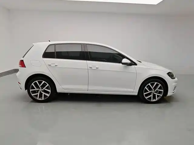 Volkswagen Golf 2020 — фото 9