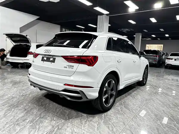 Audi Q3 2023