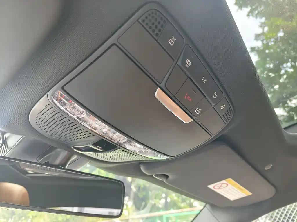 Mercedes-Benz C-Class 2020 — фото 23