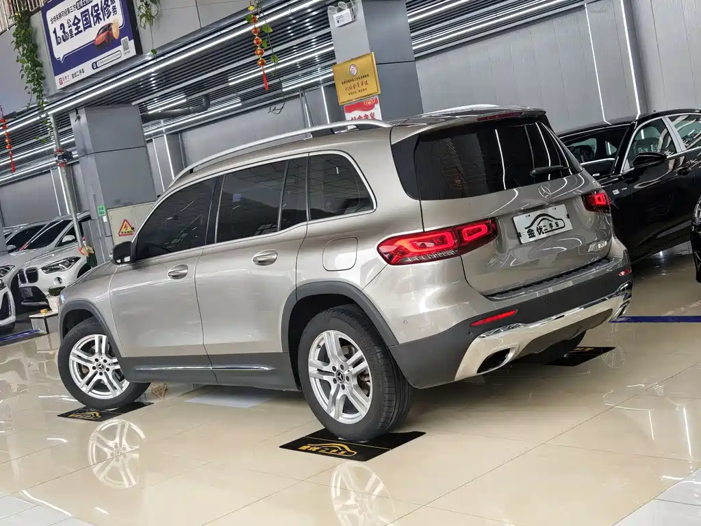 Mercedes-Benz GLB 2020