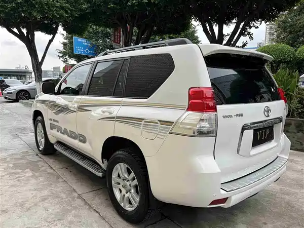 Toyota Prado 2011