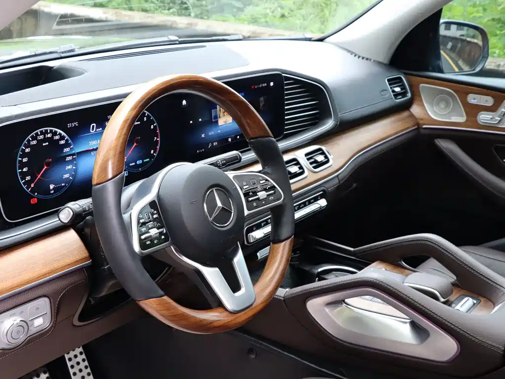 Mercedes-Benz GLS 2023 — фото 14