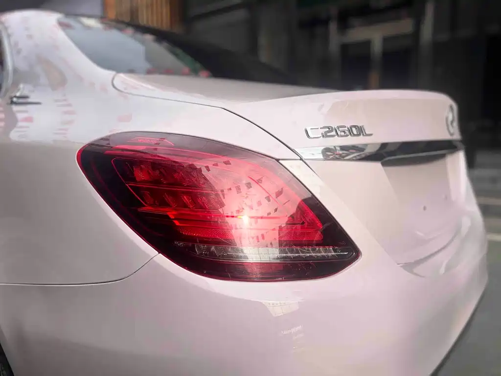 Mercedes-Benz C-Class 2020 — фото 13