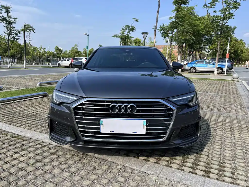 Audi A6L 2020