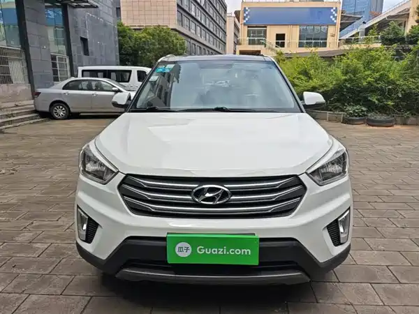Hyundai ix25 2015