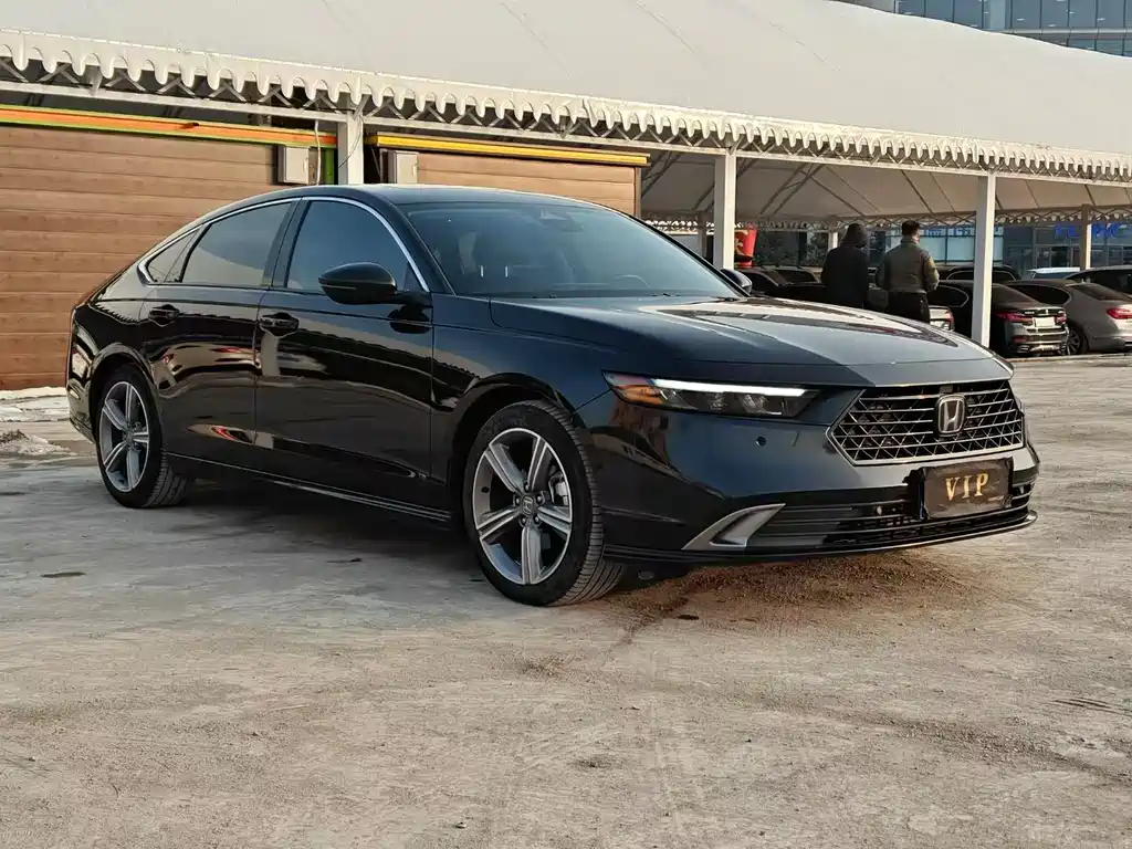 Honda Accord 2024 — фото 1
