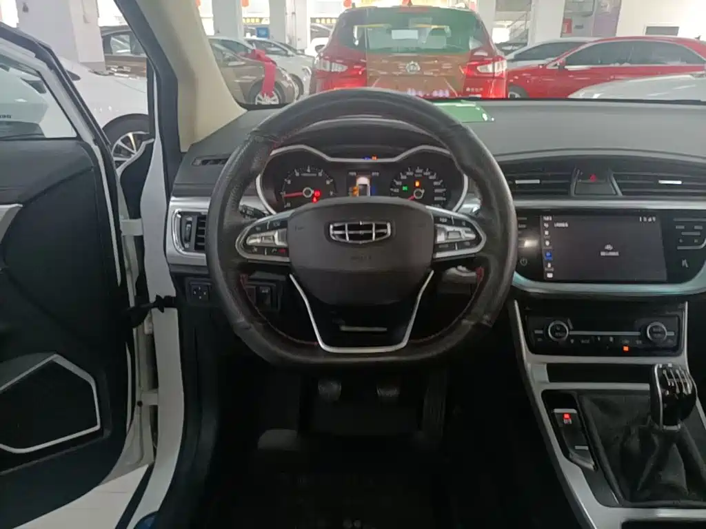 Geely Emgrand GS 2020 — фото 11