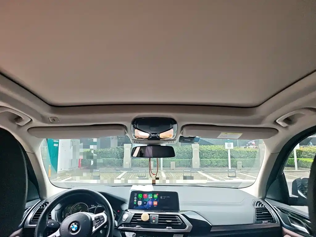 BMW X3 2018 — фото 9
