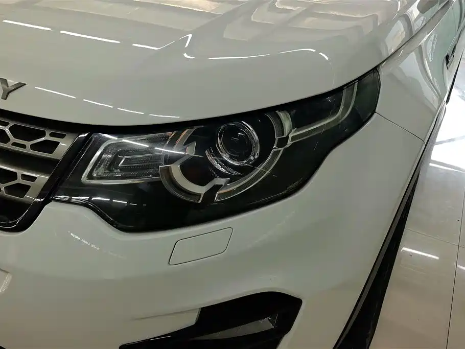 Land Rover Discovery Sport 2016