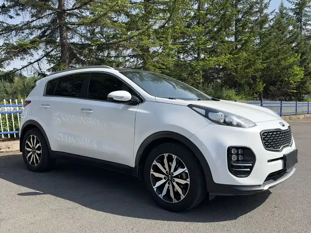 Kia KX5 2017 — фото 3