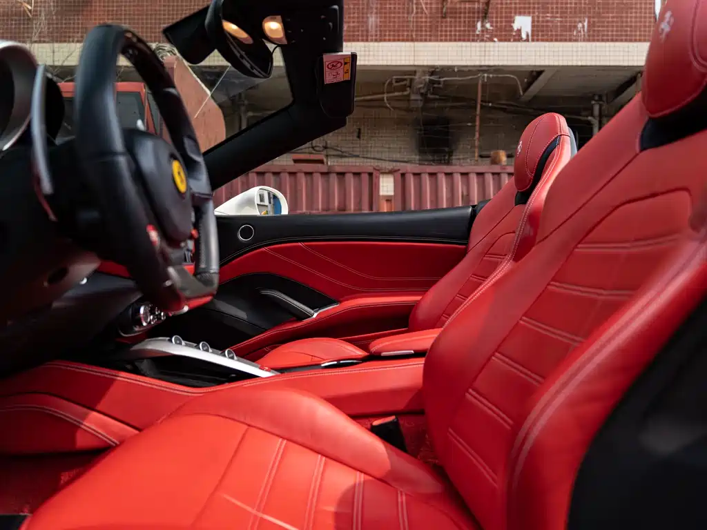 Ferrari California T 2015 — фото 16