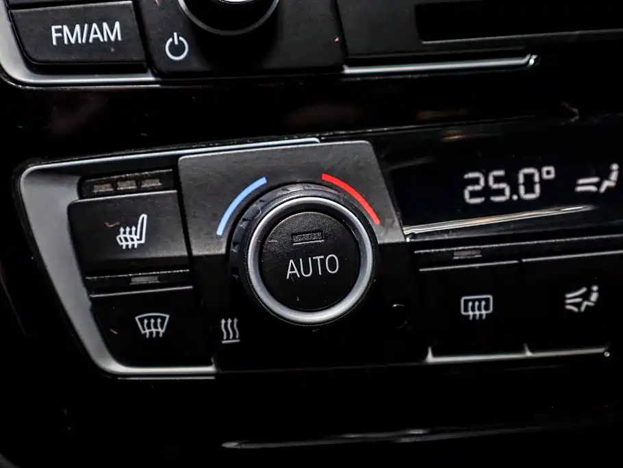 BMW M4 2019 — фото 18