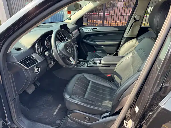 Mercedes-Benz GLS 2016