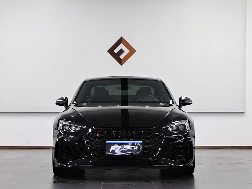 Audi RS 5 2025 — фото 2