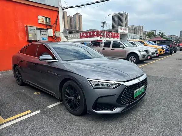 BYD Han 2024