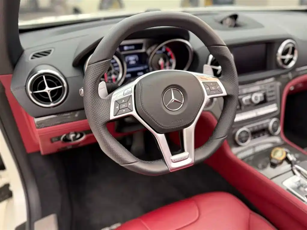 Mercedes-Benz SL-Class AMG 2015 — фото 12