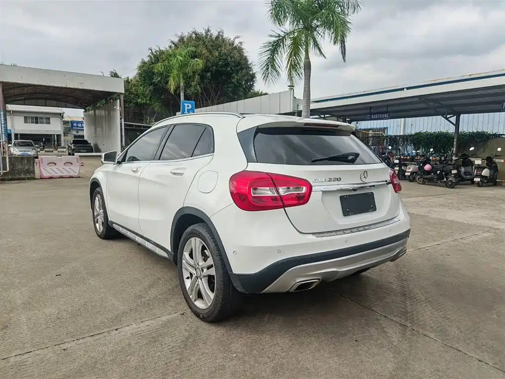 Mercedes-Benz GLA 2016 — фото 8