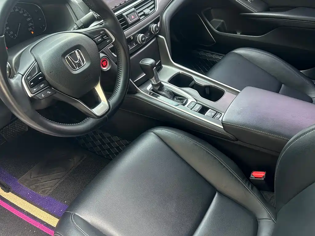 Honda Accord 2019 — фото 4
