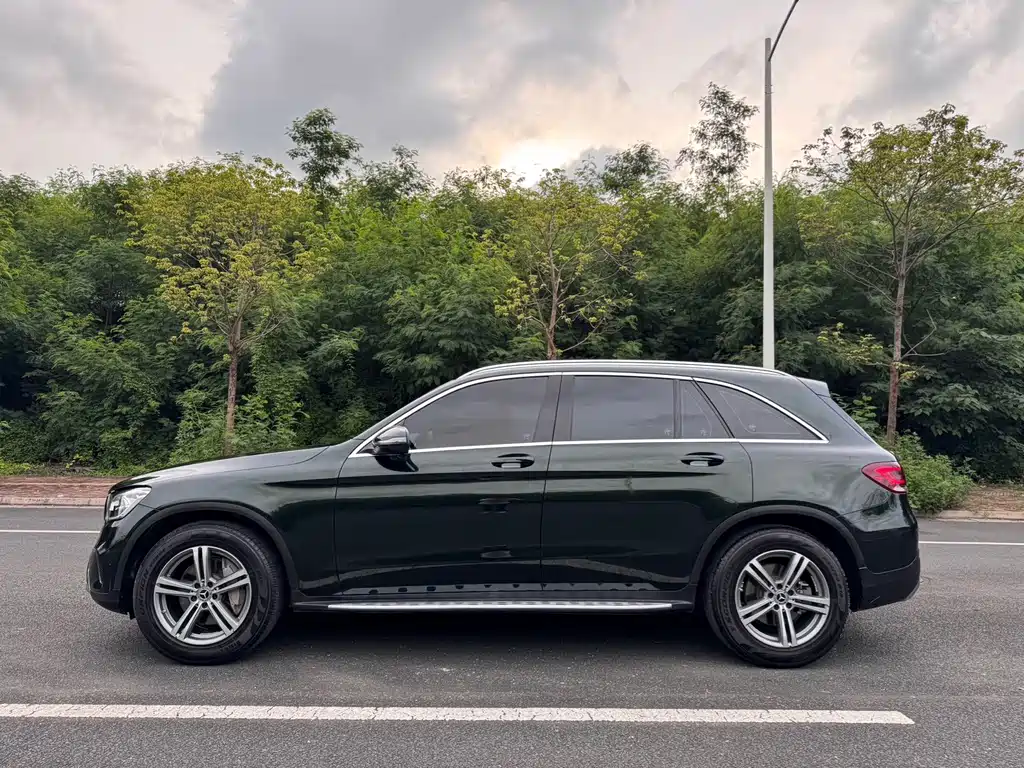 Mercedes-Benz GLC 2020