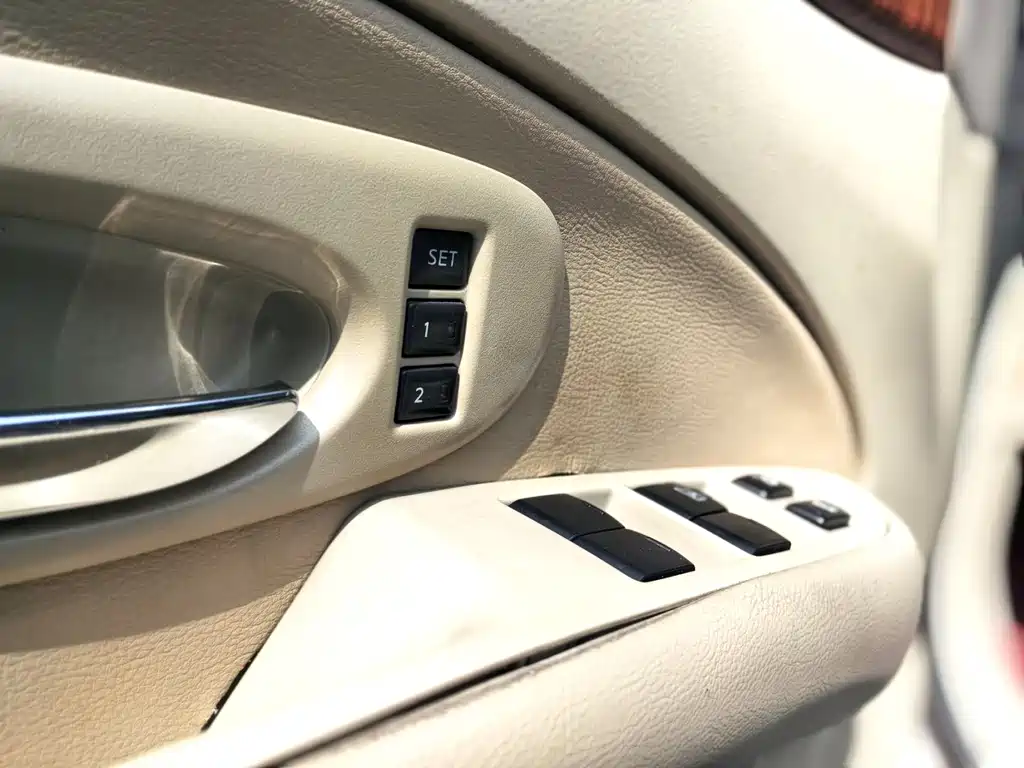 Nissan Sylphy 2010 — фото 8