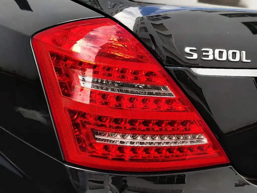 Mercedes-Benz S-Class 2012 — фото 11