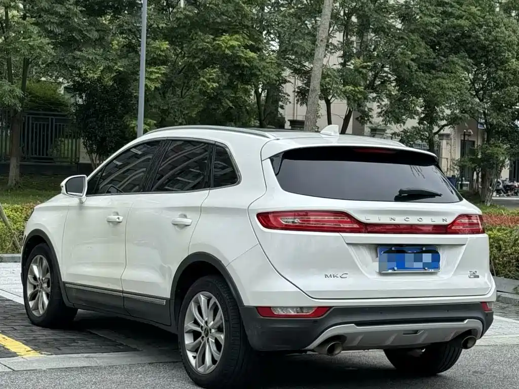 Lincoln MKC 2017 — фото 5