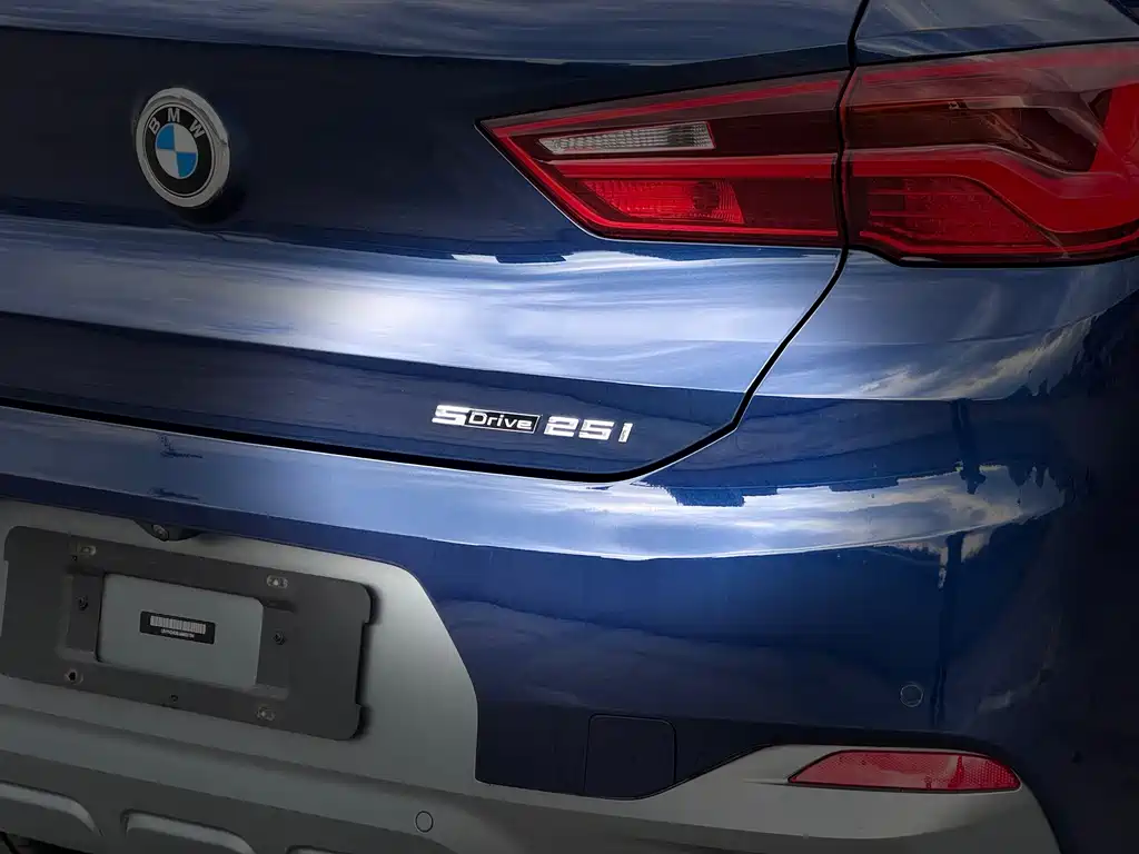 BMW X2 2020 — фото 18