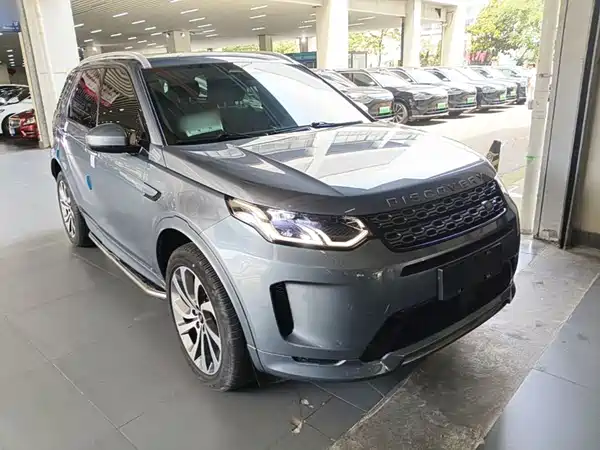 Land Rover Discovery Sport 2022