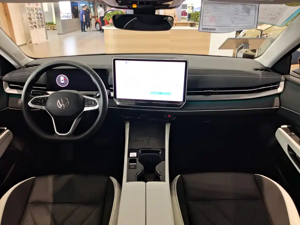 Volkswagen Sagitar 2025
