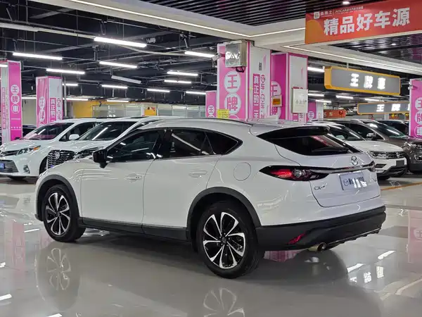 Mazda CX-4 2021