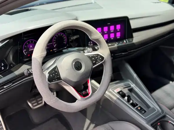 Volkswagen Golf GTI 2023
