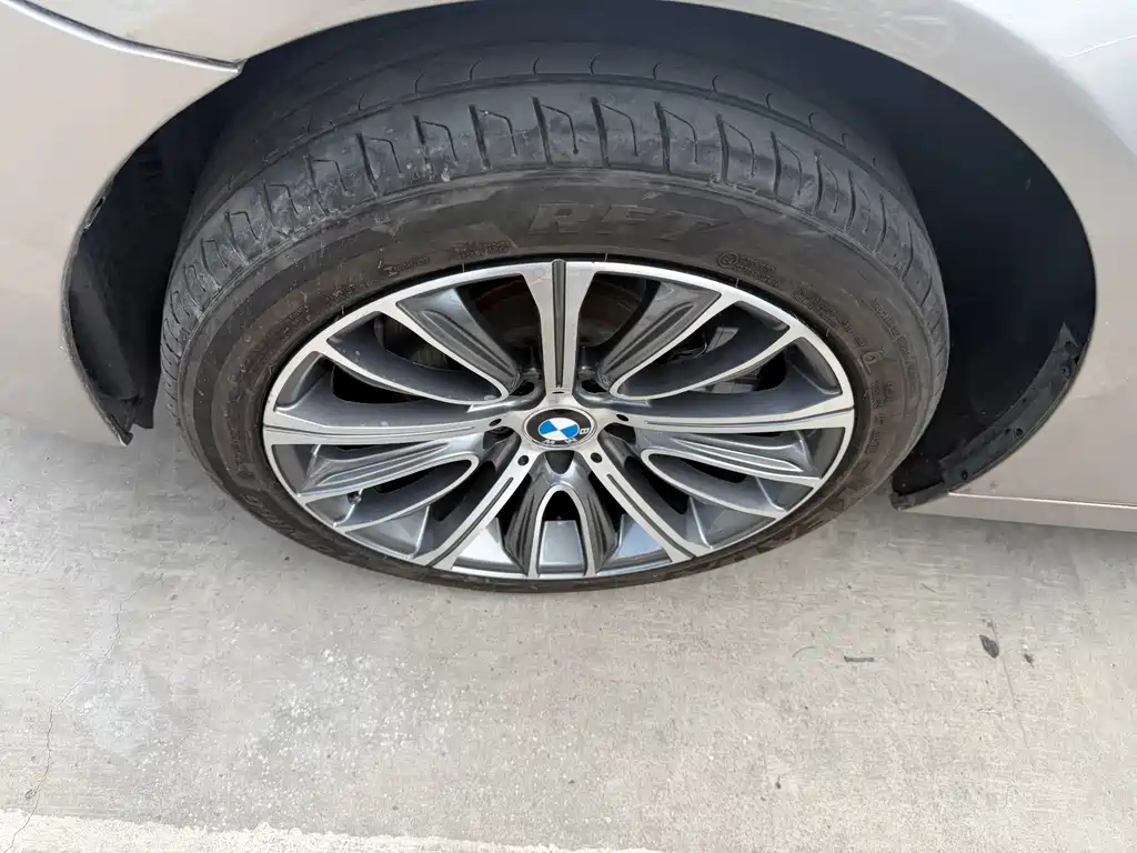 BMW 5 Series 2015