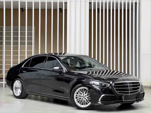 Mercedes-Benz S-Class 2023