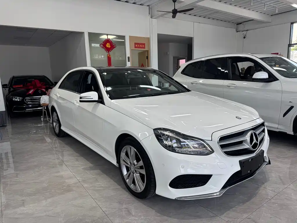 Mercedes-Benz E-Class 2015