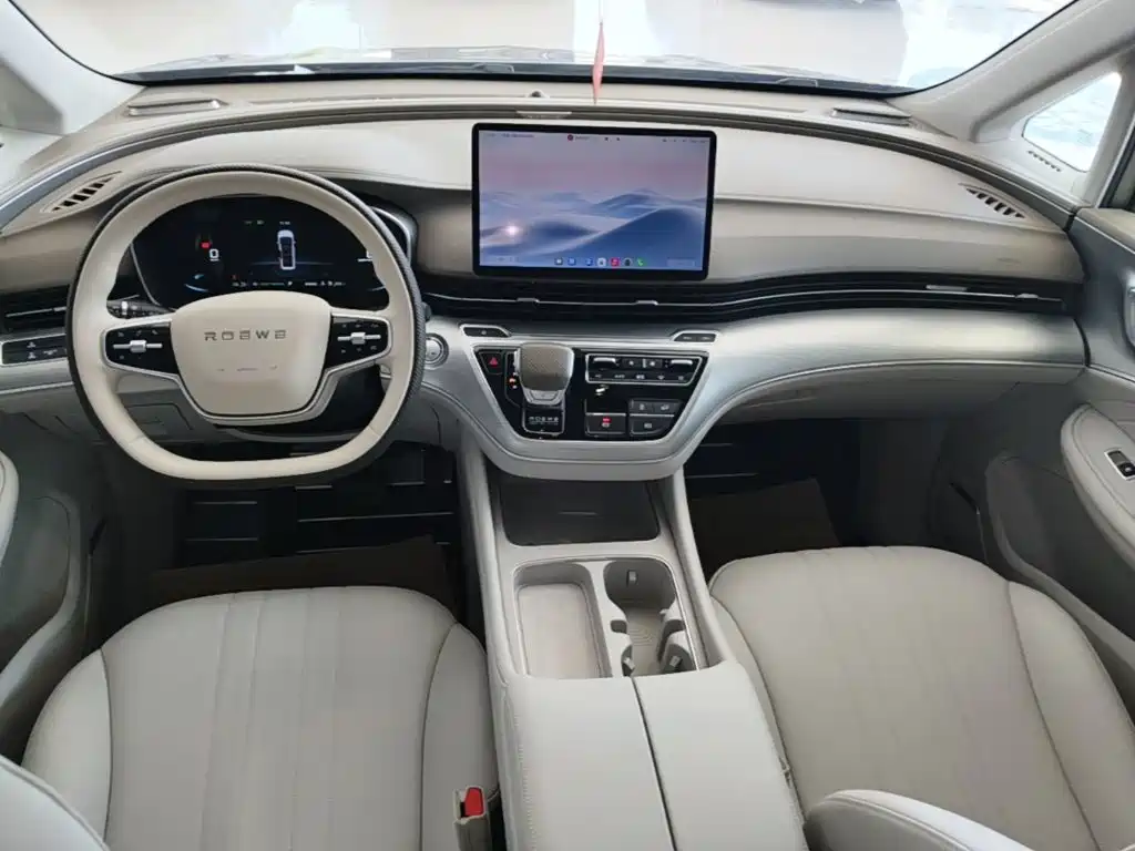 Roewe iMAX8 New Energy 2025 — фото 10