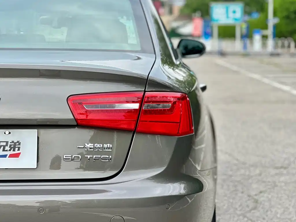 Audi A6L 2012 — фото 14