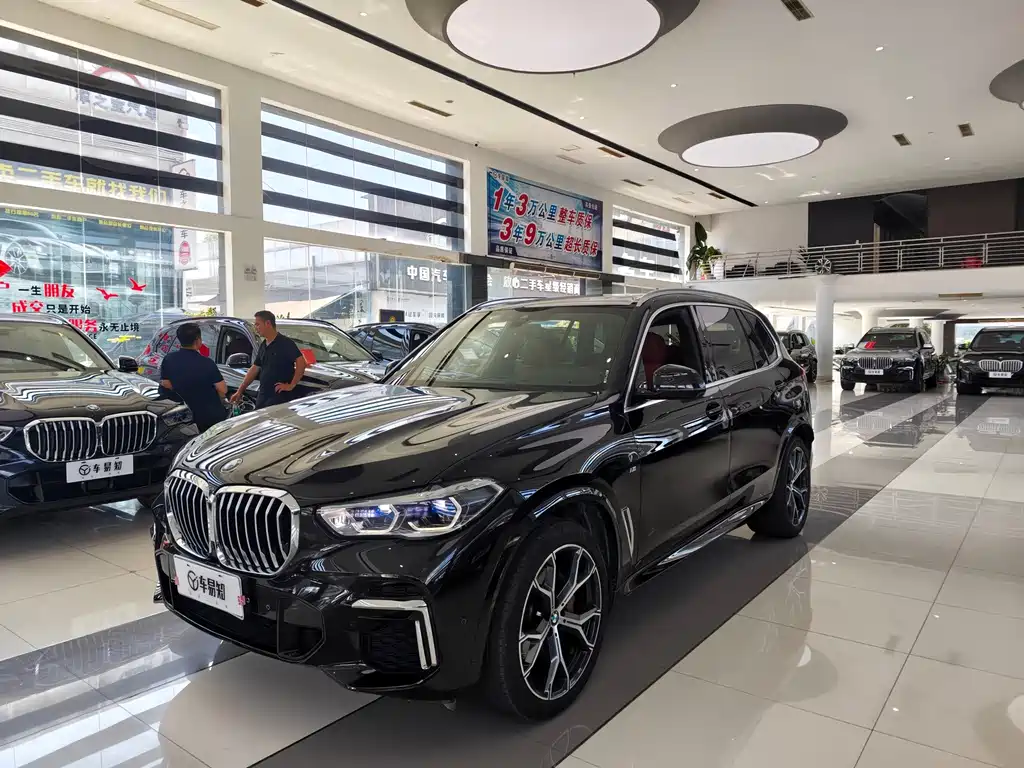 BMW X5 2023 — фото 1