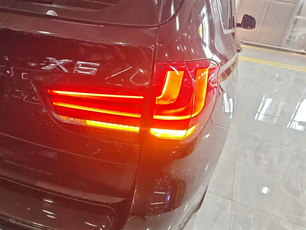 BMW X5 2017 — фото 25