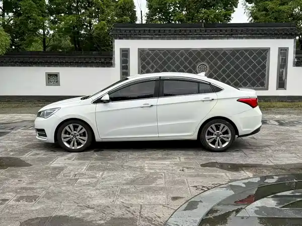 Chery Arrizo 5 2016
