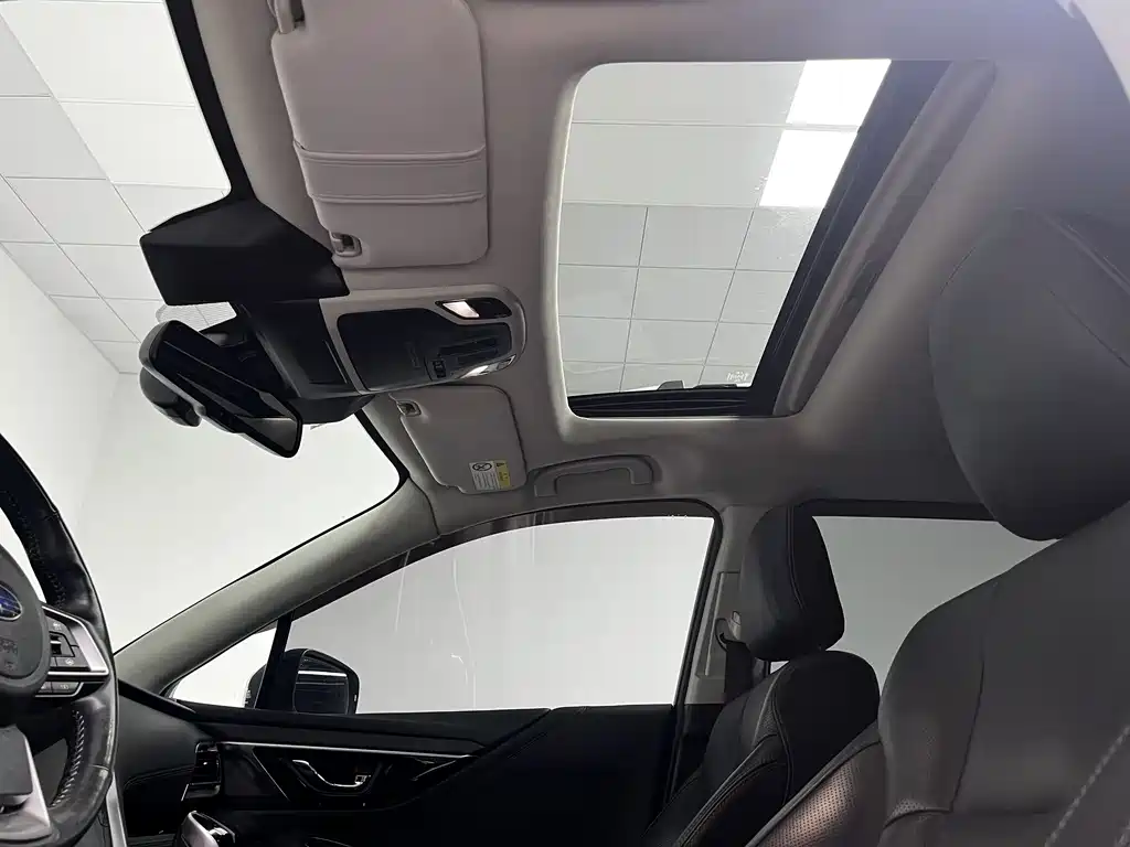 Subaru Outback 2021 — фото 10