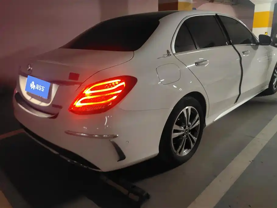 Mercedes-Benz C-Class 2017