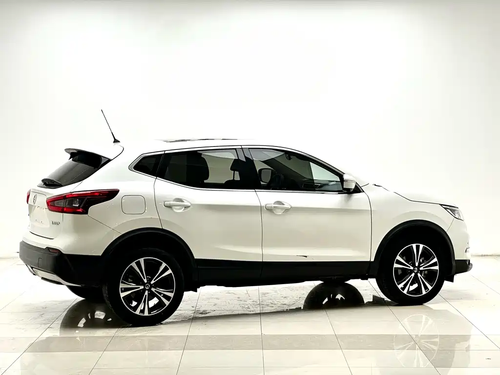 Nissan Qashqai 2021 — фото 15