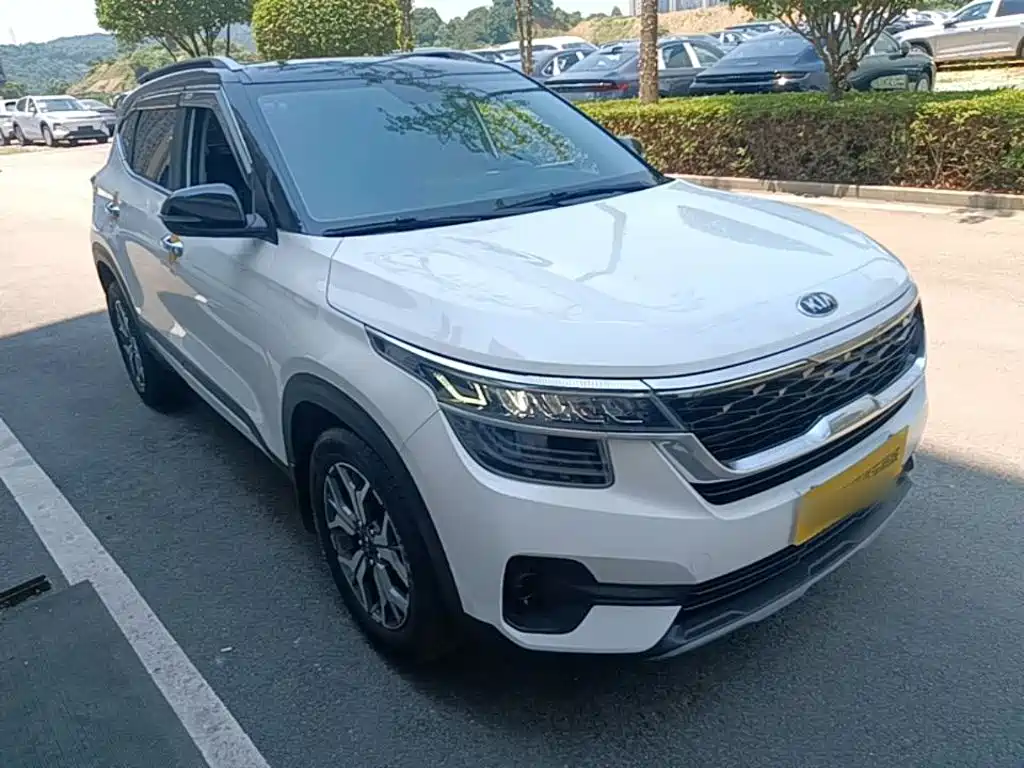 Kia KX3 2020 — фото 4
