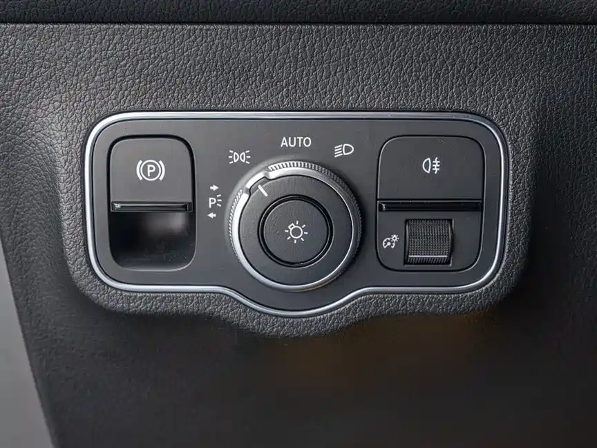 Mercedes-Benz GLB 2022 — фото 23